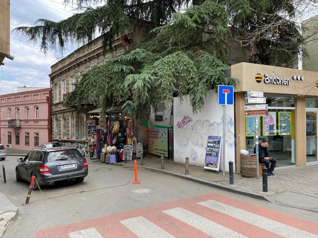 Ia'S Homestay Tbilisi Ngoại thất bức ảnh