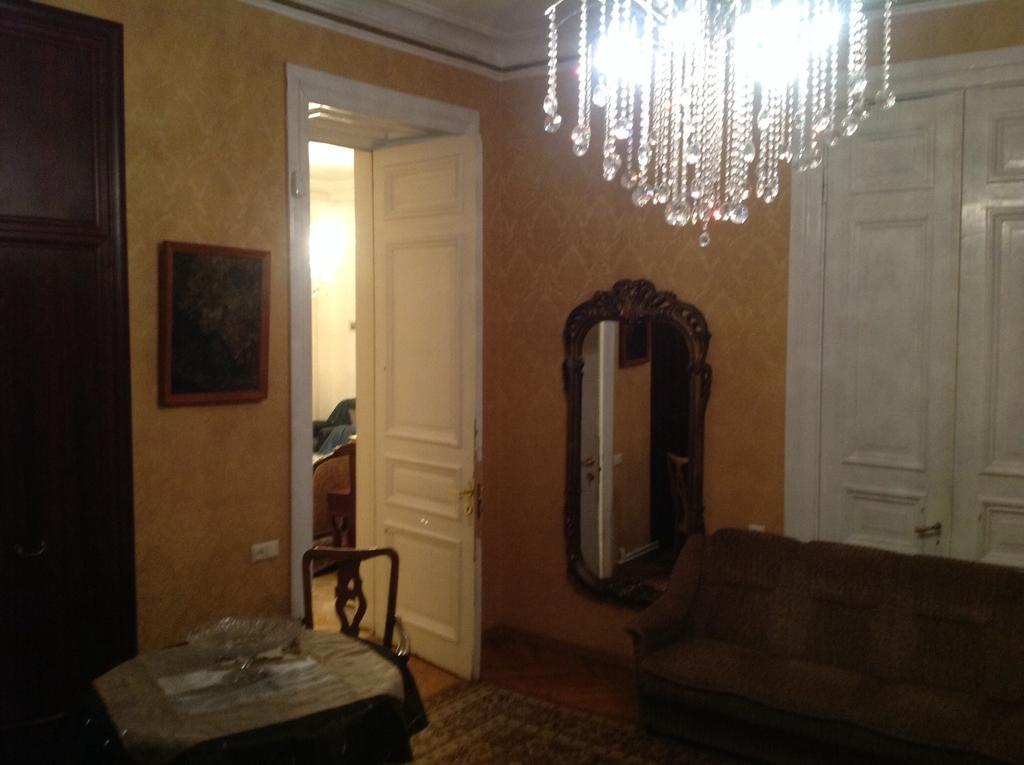 Ia'S Homestay Tbilisi Phòng bức ảnh