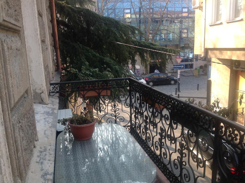 Ia'S Homestay Tbilisi Ngoại thất bức ảnh